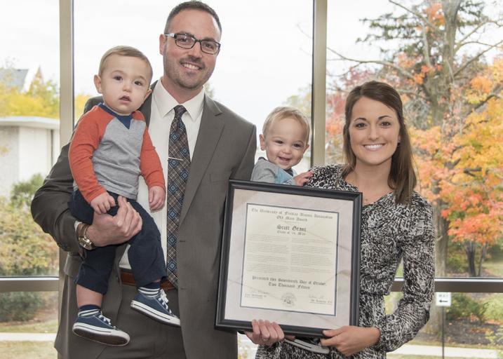 people groupshot '15 Alumni Association Award Recipients '15 Alumni Association Award Recipients