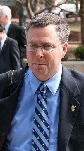 1nparrott.jpg en delegate parrott outside the statehouse in annapolis own Marylandstater 2011-03-28 Cc-zero Members of the Maryland House of Delegates