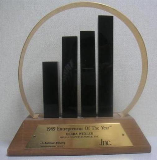 DebraWexler1989Award.JPG en Ernst Young Entrepreneur of the Year award own Kdavydychev Check categories 2011 September 11 en wikipedia Debra_Wexler 6 Chief executive officers from the United States People of Houston Alumni of Michigan State ...