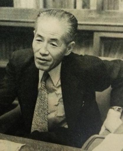 Tobata Seichi.JPG � �畑精� 1956-10-14 � �アサヒグラフ� � 1956年10� �14日号 � 日新聞社 Custom license marker 2014 07 01 PD-Japan-oldphoto Uploaded with UploadWizard 1899 births 1983 deaths Economists from Japan Agronomists ...